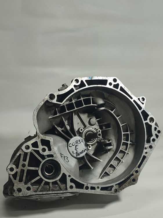 opel corsa e 1 2 benzinli çıkma şanzıman